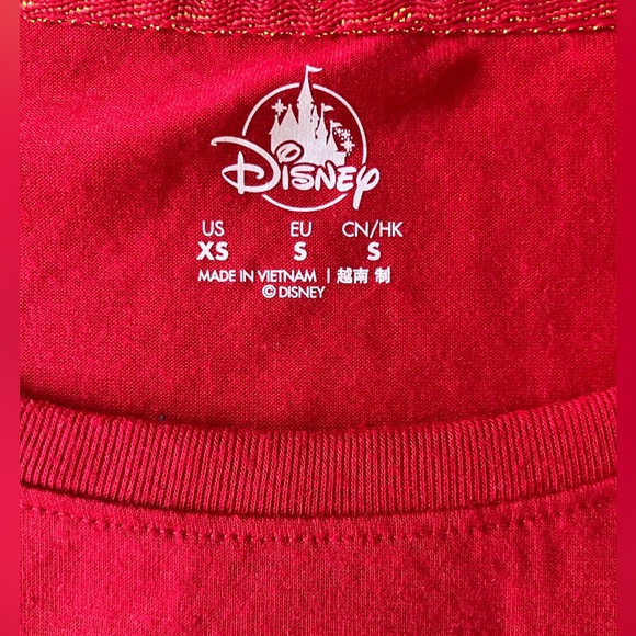 NWT Disney Parks, Walt Disney World Happy Holidays Christmas t-shirt - Picture 3 of 3